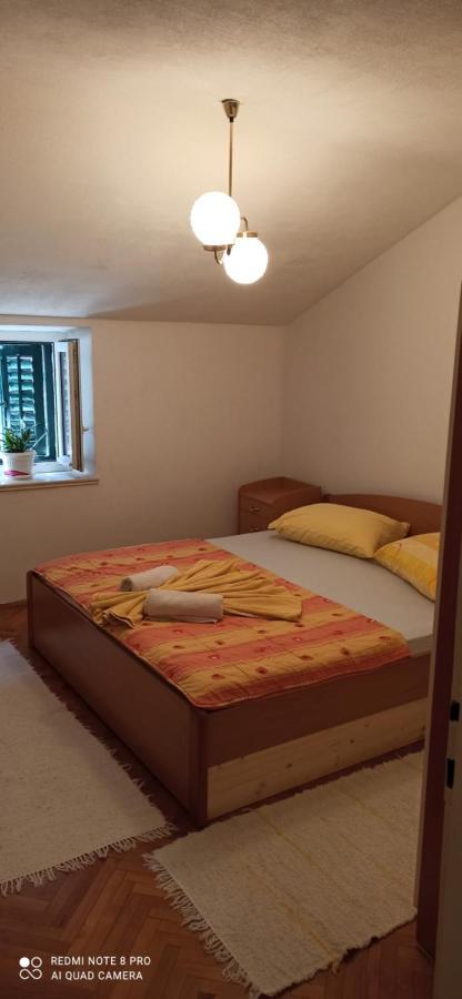 Downtown Dream Makarska Apartment ภายนอก รูปภาพ