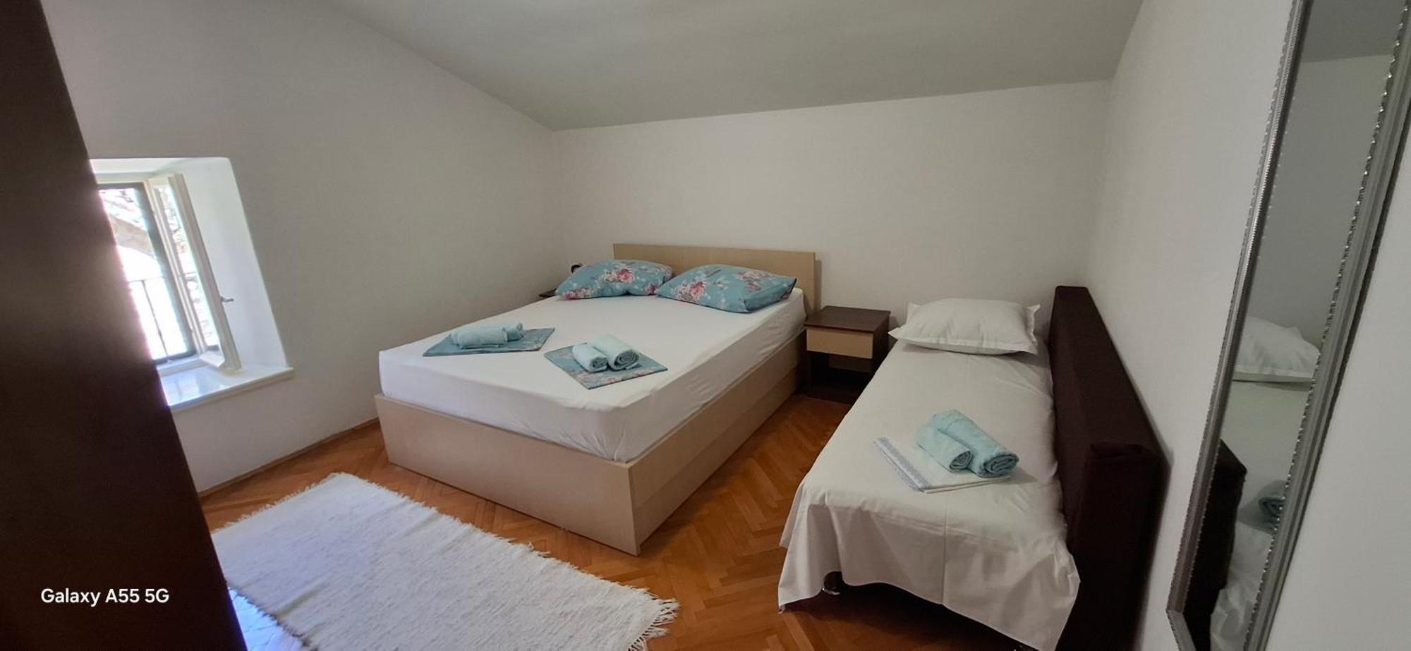 Downtown Dream Makarska Apartment ภายนอก รูปภาพ